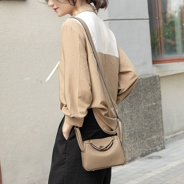 2026新款真皮琳迪醫生包大容量百搭牛皮枕頭包單肩斜挎腋下包包女